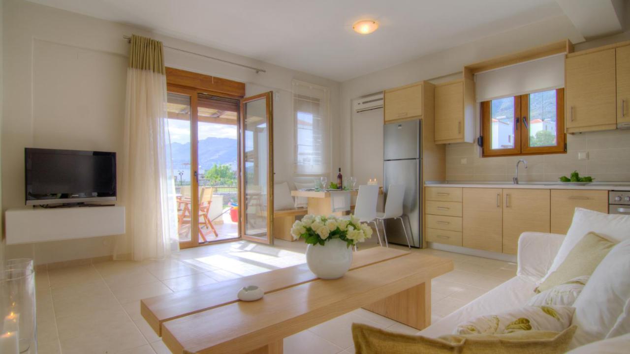 Gasparakis Villas ปลาเกียส ภายนอก รูปภาพ