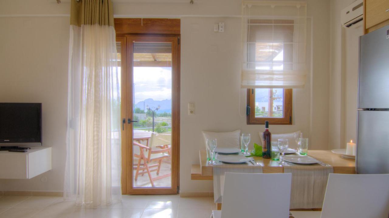 Gasparakis Villas ปลาเกียส ภายนอก รูปภาพ